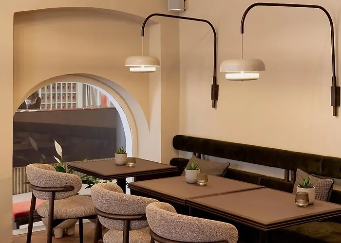 Palais Mailberger Hof 4*